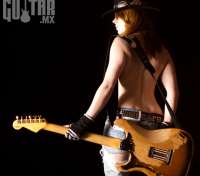 Guitar Lover - thumbnail