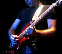 Satriani - thumbnail