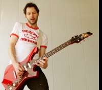 Paul Gilbert Red Guitar - thumbnail