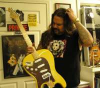 Guitarra Alrevez - thumbnail