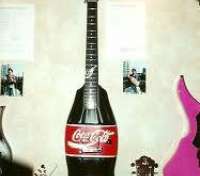 Guitarra Cola - thumbnail