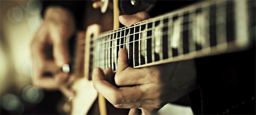 Moviemiento de la mano derecha guitarra